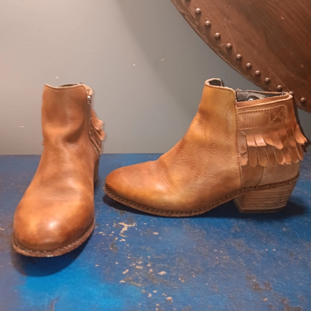 H by Hudson shoe boots
